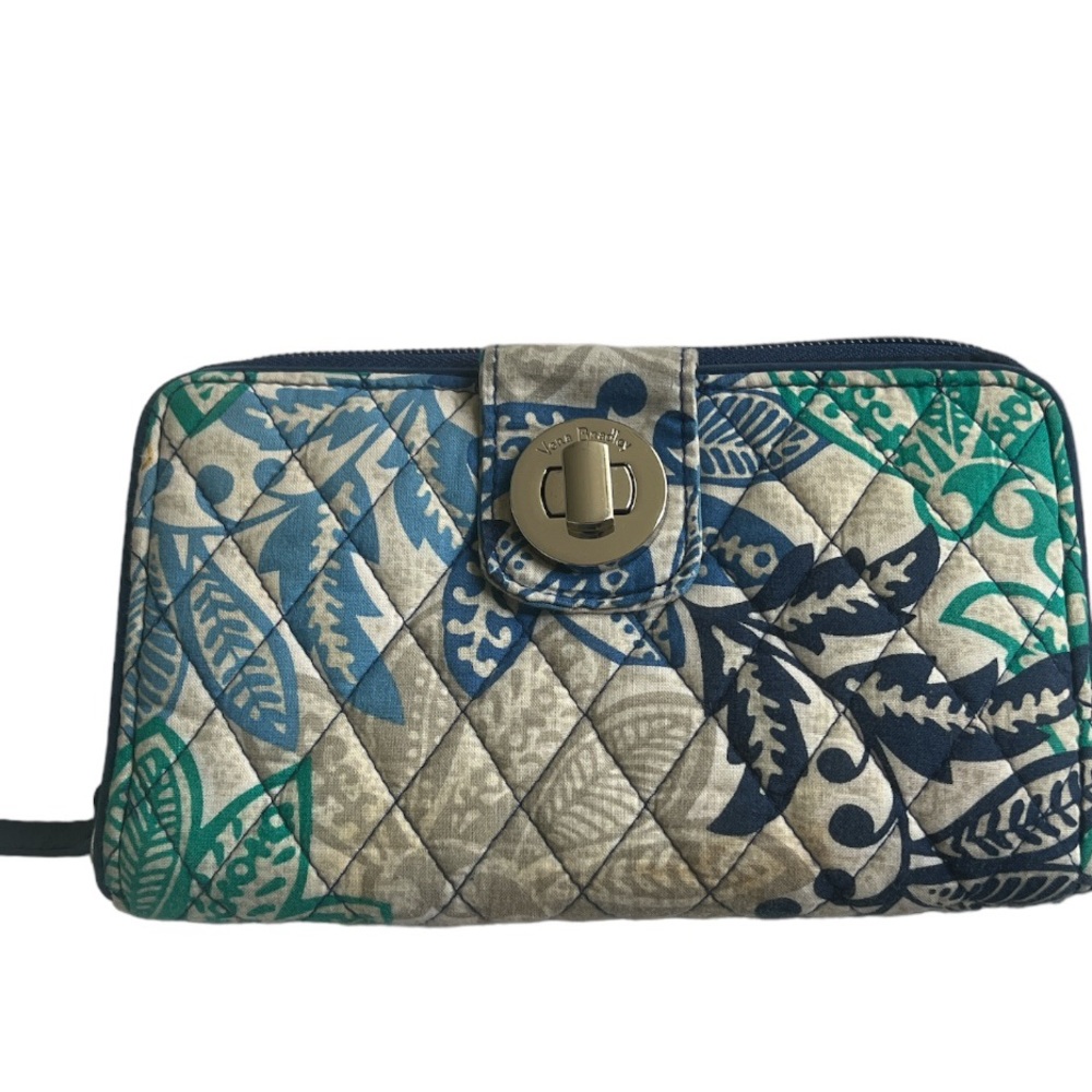 Vera Bradley wallet floral